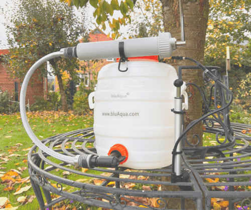 bluAqua Outdoor - Wasserfilter mit Notfallfaß – Mobile Wasserfiltration für den Outdoor - Einsatz - bluAqua.com